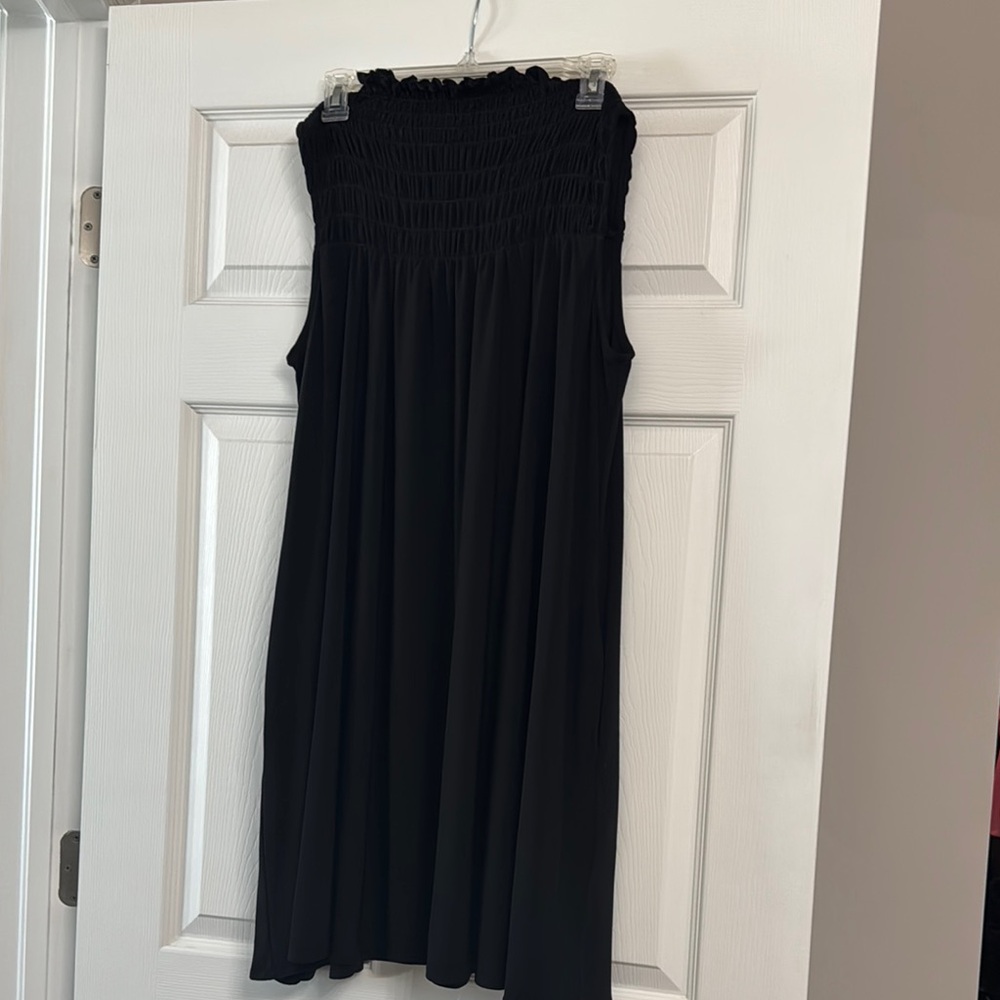 Elegant Black Strapless Dress